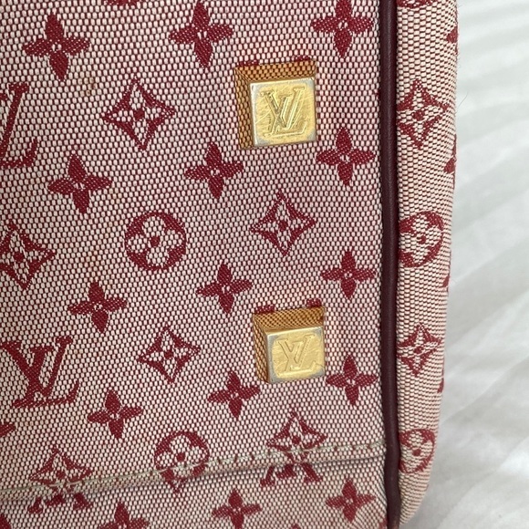 Louis Vuitton Burgundy Red Mini Lin Josephine GM with Gold Crossbody Chain - Picture 13 of 17